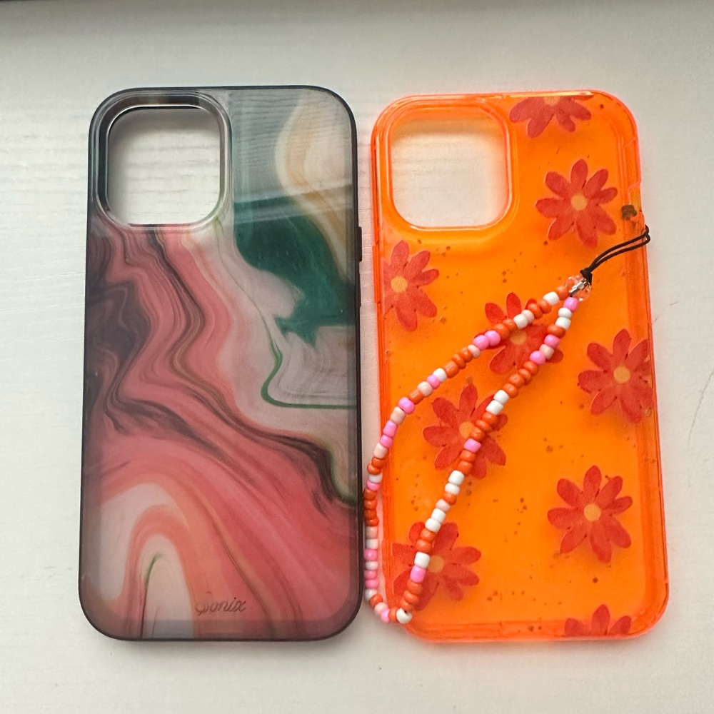 iPhone 12 Pro Max bundle cases - Picture 6 of 6